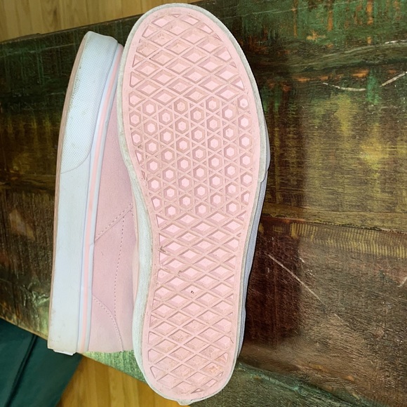 ✨✨HOST PICK✨✨ Light Pink VANS in size US kids 4 Pink bunny - Picture 7 of 9